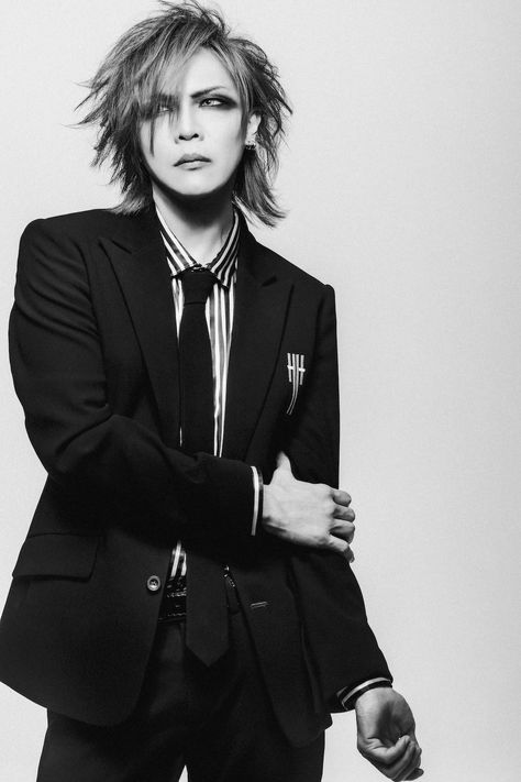 Kai ☆ The GazettE. Kai The Gazette, The Gazette Band, Punk Glam, Kei Visual, Goth Boy, The Gazette, Visual Kei, Dark Aesthetic