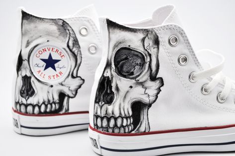 Painted Shoes Diy, Custom Sneakers Diy, Painted Clothes Diy, Custom Painted Shoes, Custom Shoes Diy, Diy Sneakers, Diy Clothes Design, Skull Clothing, Hand Painted Shoes