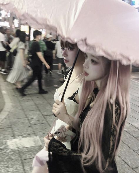 Light Goth, Dark Kawaii, Kei Fashion, Jirai Kei, Pink Girly Things, Girl Problems, J Fashion, I Love Girls, Girly Fashion