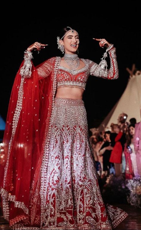 Intimate Red Bridal Lehenga. Lehenga Trends 2023, Mummy Outfit, Red Wedding Lehenga, Onam Outfits, Wedding Guest Outfit Ideas, Baju Kahwin, Bridal Lehenga Designs, Latest Bridal Lehenga, Red Wedding Dress