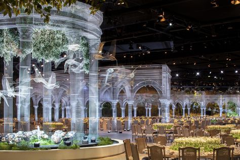 DesignLab Experience tricks the eye for a memorable event - News - Frameweb Designlab Experience Wedding, Edoardo Tresoldi, Lebanese Wedding, Digital Projection, Wedding Reception Design, Christmas Idea, Event Experience, Romantic Decor, Scenic Design