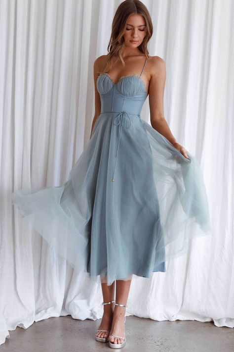 Glamorous Clothes, Sage Midi Dress, Bridesmaid Dresses Chiffon, Fairytale Princess, Selfie Leslie, Dress Sage, Summer Wedding Guests, Guest Attire, Chiffon Midi Dress