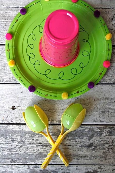 The Best 11 Cinco De Mayo Crafts for Kids Bbq Pitmasters, Diy Paper Art, Plastic Utensils, Mexican Crafts, Fiesta Theme, 5 De Mayo, Mexican Party, Fiesta Party, Crafty Ideas