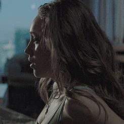 Megan 'Meg' Joanne Harding is the daughter of famous storm chasers Jo… #fanfiction #Fanfiction #amreading #books #wattpad Alycia Debnam Carey Gif Twd, Alicia Debnam Carey Gif, Alycia Debnam Carey Aesthetic, Alicia Clark Gif, Twd Faceclaims, Alycia Debnam Carey Gif, Passionate Kiss Gif, Alicia Debnam, Elizabeth Rodriguez