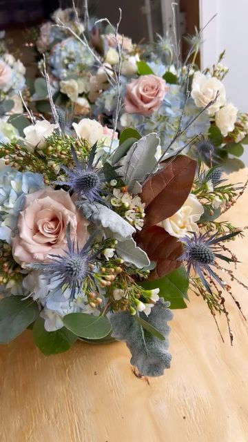 Blue Birthday Party, Rose Wedding Theme, Blue Winter Wedding, Navy Wedding Flowers, Boathouse Wedding, Purple Bridal Shower, Rose Flower Arrangements, Blue Birthday Parties, Powder Blue Color