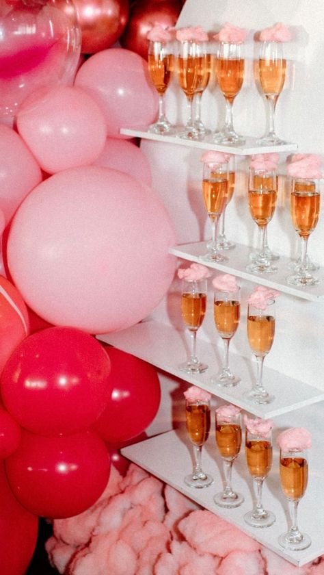 mackandmain on Instagram: It’s the cotton candy champagne for meeee 🥂💗 these shots of @steel_city_sweats are a VIBE 🤩 📷: @blissfullybriphotography planning +… Bachelorette Champagne, Cotton Candy Champagne, Candy Ice Cream, Nightclub Bar, Ice Cream Candy, White Bride, Steel City, Pink Cotton Candy, Pink Champagne