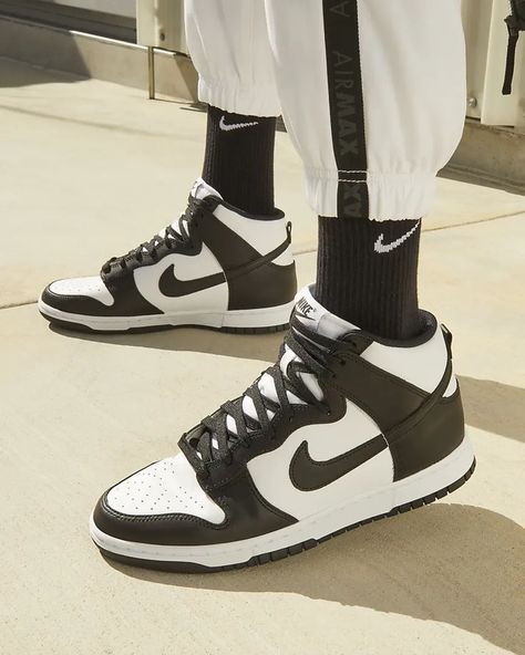 Nike Dunk High Panda, Nike Dunks High, Basketball Icon, Nike Dunk High, Shoe Nike, Dunk High, Men's Shoe, Retro Men, Retro Shoes