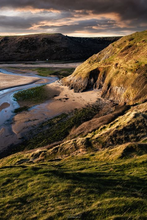 The Rough and Rugged Landscape of Wales @ Three Cliffs Bay, Gower Peninsula. Three Cliffs Bay Wales, Wales Landscape, Coastal Photos, Rugged Landscape, Gower Peninsula, Brand Palette, Shoot Ideas, Wonderful Places, Wales