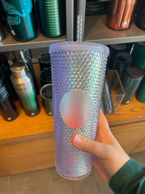 Starbucks Studded Tumbler, Tumbler Starbucks, Studded Tumbler, Cute Water Bottles, Pink Cups, Starbucks Cup, Starbucks Tumbler, Starbucks Coffee, Starbucks Cups