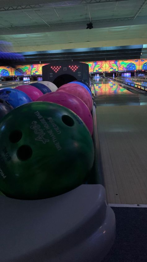 #aesthetic #instagram #wallpaper #bowling #cool #fashion Bowling Wallpaper, Ball Aesthetic, Instagram Wallpaper, Bowling Ball, Cool Fashion, Bowling, Stuff To Do, Get Fit, Aesthetic Pictures