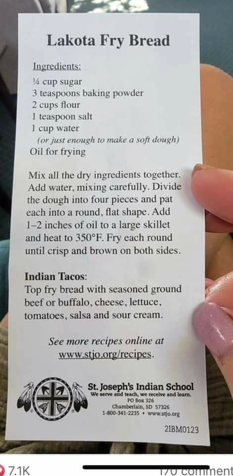 American Indian Recipes Native, Native American Fry Bread Recipe, Native Recipes, Native American Recipes, Fry Bread Tacos, Fry Bread Recipe, Indian Tacos, Fried Bread Recipe, Native American Food