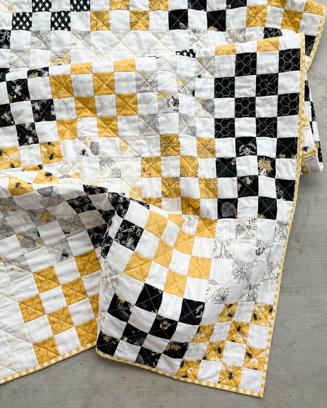 16 Patch Quilt, Quilt Big, Quilt Square Patterns, Custom Baby Blanket, Jellyroll Quilts, Pdf Quilt Pattern, Patch Quilt, Black And White Prints, Jelly Roll