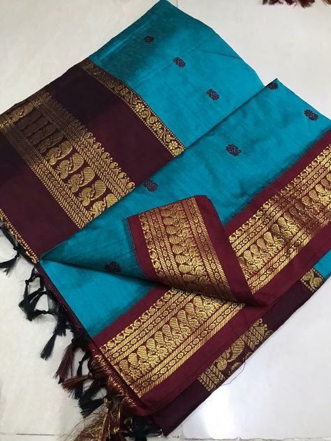 Saree Reference, Kanchipuram Saree Wedding, Saree Color Combinations, Saree Looks, Mysore Silk Saree, Mysore Silk, Silk Saree Banarasi, Marriage Decoration, Saree Banarasi