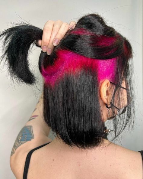 Hot Pink Roots With Black Hair, Hot Roots Hair Color, Pink Roots Black Hair, Colored Roots With Black Hair, Dyed Roots, Haircut Red Hair, Light Brown Hair Men, Ghost Roots, Purple Underneath Hair