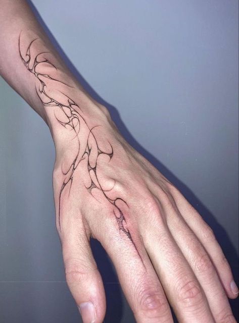 Cyberciligism Tattoo, Trible Tattoos, Blitz Tattoo, Inspo Tattoo, Cyberpunk Tattoo, Moroccan Henna, Tattoos Hand, Body Guide, Guys Tattoos