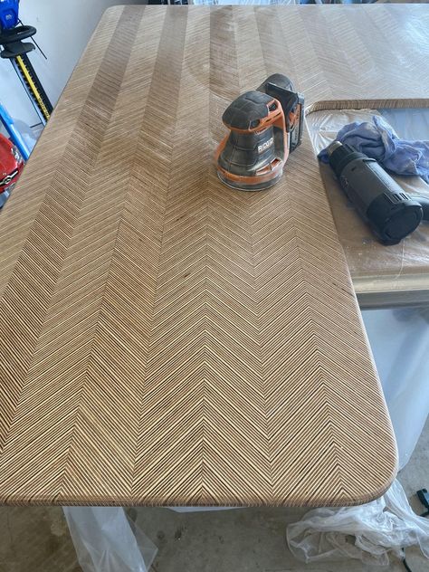 Plywood Design Ideas, Pattern Plywood, Patterned Plywood, Plywood Ideas, Wood Desk Plans, Plywood Pattern, Plywood Furniture Plans, Plywood Texture, Plywood Art