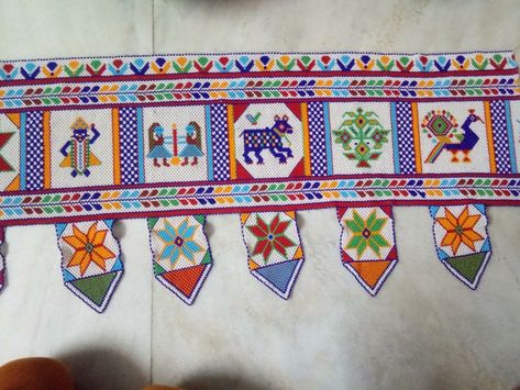 3 Moti Toran Design, Moti Toran Design, Toran Design, Donut Coloring Page, Bead Loom Kits, Saree Tassels Designs, Seed Bead Bracelet Patterns, Door Hanging Decorations, Legs Mehndi Design