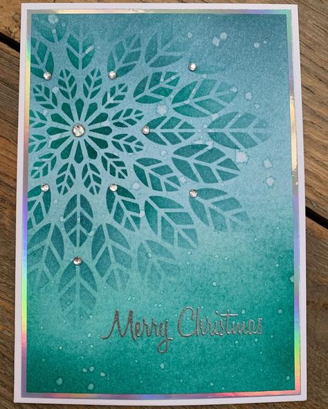 Handmade Christmas Cards 2024, Cricut Foil Transfer Christmas Cards, Snowflake Stencil Cards, Altenew Mistletoe Wreath Cards, Altenew Poinsettia Embossing Folder, Gina K Sparkling Snowflakes, Altenew Cards, Snowflake Cards, Christmas Cards Handmade