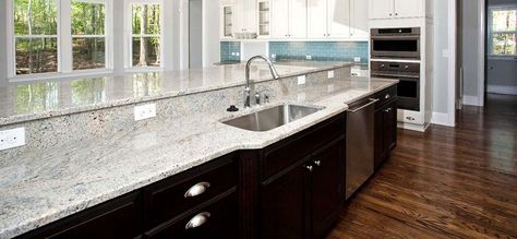 Buyers know how to judge Kashmir white granite countertops on the basis of their appearance and white and black color rhythm. Thunder White Granite, White Granite Countertops Kitchen, Kashmir White Granite, Granite Worktop Kitchen, White Granite Kitchen, Stone Countertops Kitchen, Granite Kitchen Island, White Kitchen Countertops, Granite Kitchen Counters