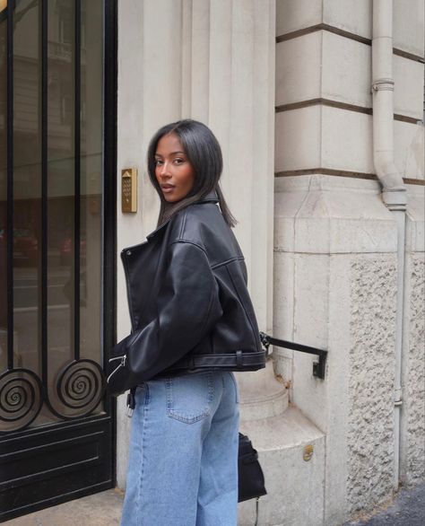 ✨Every day outfit ideas. On the go outfit ideas. Black leather jacket and blue denim jeans. Downtown casual outfits @_Sarahndiaye_ ✨ #taylajaybeauty #fashion #leatherjacketoutfit #denim #widelegpants #outfits #onthego #taylajay #jeans #downtown #jacket Downtown Jacket, Denim Outfit Ideas, Black Jacket Outfit, Outfit Ideas Black, Day Outfit Ideas, Blue Denim Pants, Leather Jacket Outfits, Leather Denim, Day Outfit