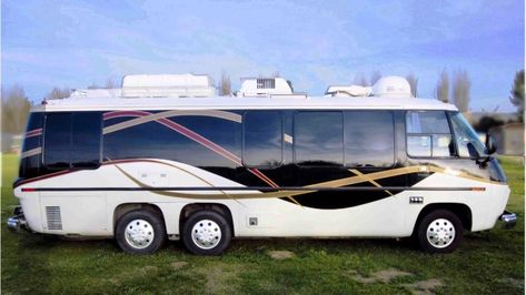 Vintage Motorhome For Sale, Gmc Motorhome For Sale, Vintage Motorhome, Rv Interior Remodel, Gmc Motorhome, Class A Rv, Motorhomes For Sale, Monterey California, Motor Homes