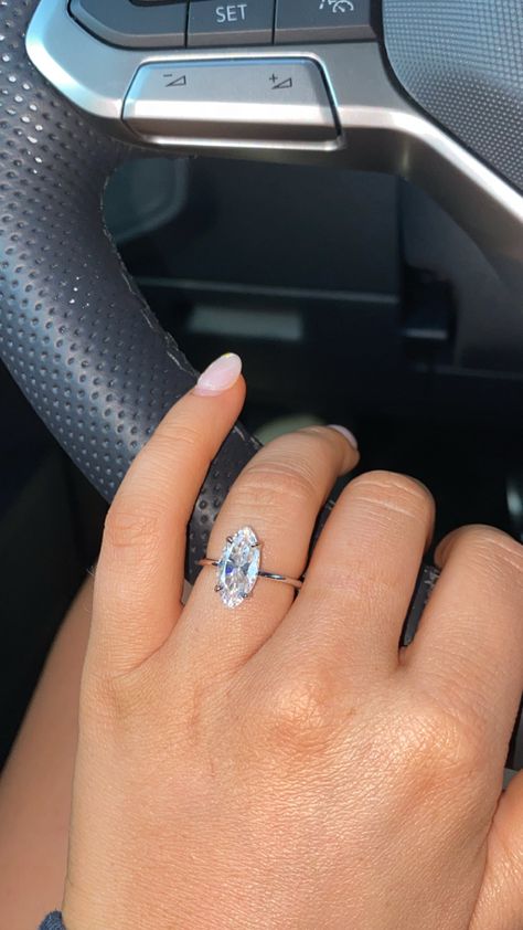 3 Carrot Diamond Ring, Spring Wedding 2023, 2023 Bride, Marquise Engagement Ring, Ring Inspo, Celebrity Engagement Rings, Marquise Ring, Winter Engagement Photos, Engagement Rings Marquise