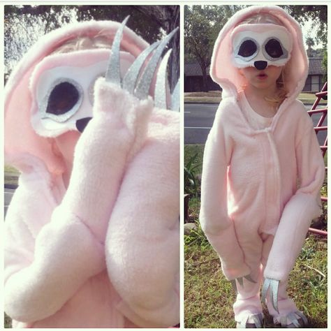 Diy Sloth, Sloth Costume, Onesie Diy, Pink Sloth, Onesie Pattern, Sloth Animal, Valentine Diy, Animal Onesie, Sloth Stuffed Animal