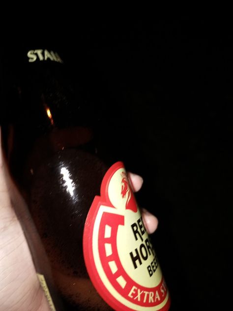 Redhorse Beer Bottle, Beer Prank Picture, San Miguel Beer Aesthetic, Redhorse Beer Aesthetic, Red Horse Beer Aesthetic, Redhorse Beer Prank, Beer Aesthetic Drinking Night, Redhorse Beer, Beer Prank