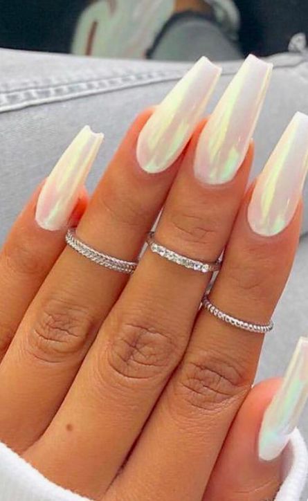 Bright Summer Acrylic Nails, Holiday Nails Winter, 17 December, White Acrylic Nails, White Nail Designs, Christmas Nails Acrylic, Thanksgiving Nails, Summer Acrylic Nails, Nail Designs Glitter