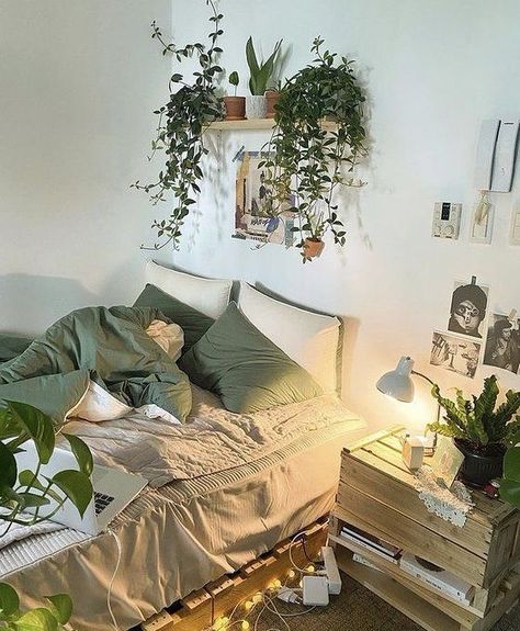 Wall Decoration Ideas, Dekorasi Kamar Tidur, Redecorate Bedroom, Cozy Room Decor, Hus Inspiration, Aesthetic Rooms, Dreamy Room, Room Design Bedroom, Dream Room Inspiration