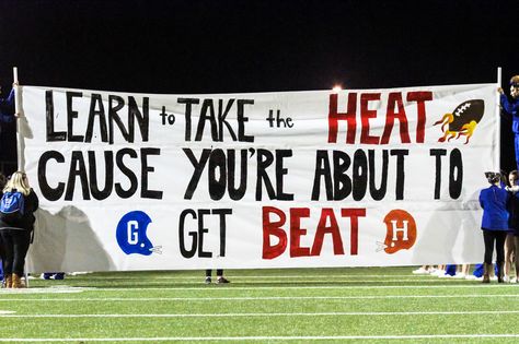 Ice Out Football Game Theme Signs, Basketball Homecoming Posters Pep Rally, Homecoming Pep Rally Poster Ideas, Football Sign Ideas For Games, Run Through Signs Football Cheer, Football Runout Signs, Cheerleading Signs For Football Games, Class Posters Pep Rally Freshman, Pep Rally Sign Ideas