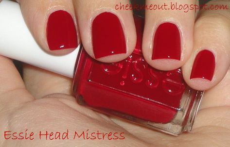 Essie Red Nail Polish, Best Nail Polish Brands, Essie Nail Polish Colors, Christmas Nail Polish, Bright Nail Polish, Nail Designs For Short Nails, Nail Polish Colors Summer, Nail Polish Shades, Designs For Short Nails