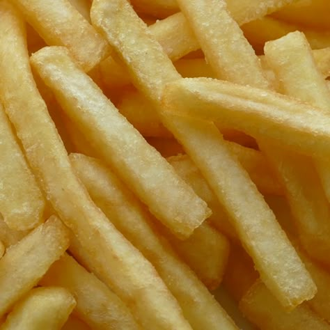 French Fries Aesthetic, National French Fry Day, Emoji Day, Cajun Fries, French Fried Potatoes, Beer Day, Fair Food, Cheese Burger, Cute Snacks