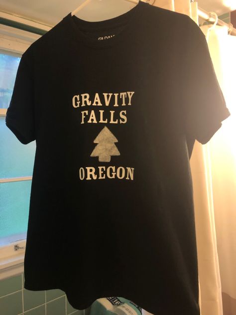 Gravity Falls T Shirt, Gravity Falls Oregon, Korean Casual Outfits, Korean Casual, Gravity Falls, Gravity, Outfit Ideas, Casual Outfits, Pasta