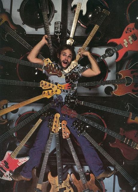 Michael Anthony Van Halen, Ibanez Talman, Best Guitar Players, David Lee Roth, Learning Guitar, Best Guitar, Michael Anthony, Music Pics, Eddie Van Halen