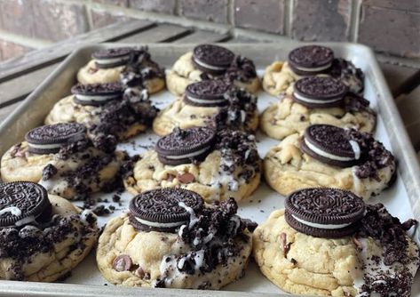 Oreo Chocolate Chip Cookies, Big Cookies, Oreo Chocolate, Big Cookie, Gourmet Cookies, Food Babe, Yummy Comfort Food, Sweet Snacks Recipes, Delicious Snacks Recipes