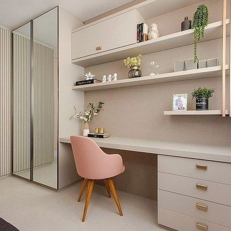 Modern Home Offices, Small Room Design Bedroom, Study Room Decor, Small Room Design, Teen Bedroom Decor, Girl Bedroom Decor, Room Makeover Inspiration, Home Design Decor, Room Inspiration Bedroom