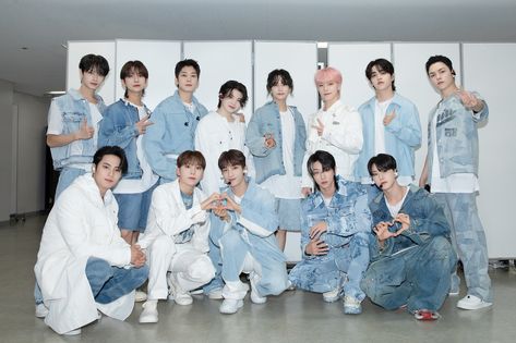 Seventeen Blue, Seventeen 2023, Seventeen Members, Seventeen Japan, Seventeen Instagram, Vernon Chwe, Seventeen Going Seventeen, Dino Seventeen, Seventeen Debut