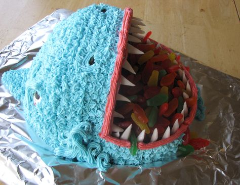 Shark Cake Creates Biting Excitement | Kids Birthday Cakes Diy Shark Cake, Boys Birthday Cakes Easy, Lightning Mcqueen Birthday Cake, Birthday Cake Kids Boys, Cupcake Recipes For Kids, Shark Birthday Cakes, Novelty Birthday Cakes, Birthday Cake Pictures, Shark Cake