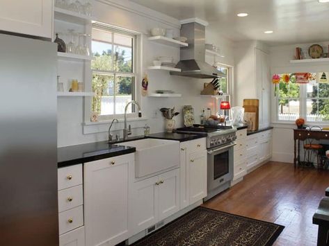 Farmhouse Kitchen Cabinets (Door Styles, Colors & Ideas) - Designing Idea Single Wall Kitchen Layout, One Wall Kitchen Layout, Single Wall Kitchen, One Wall Kitchen, Kitchen Layouts With Island, Cottage Kitchen Design, Small Cottage Kitchen, Kitchen Layout Plans, Farmhouse Kitchen Cabinets