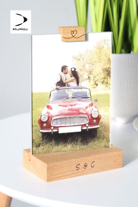 Wedding photo of couple standing kissing each other in a red open top car. Image is displayed in a frameless mount held in a oak photo block engraved with couple's initials. 5th Wedding Anniversary Gift, Picture Frames Standing, Framed Wedding Photos, Gift For Grandparents, 5th Wedding Anniversary, Valentine Print, Kraft Gift Boxes, Wooden Picture Frames, Valentines Gifts For Him