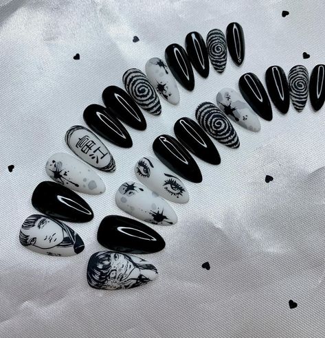 All posts • Instagram Gothic Nail Art, Horror Nails, Nyc Nails, Nail Drawing, Anime Nails, Gothic Nails, Goth Nails, Cute Gel Nails, Junji Ito