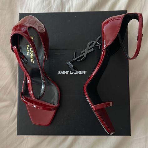 Dark Red High Heels, Fancy Stuff, Kawaii Bags, Fashion Shoes Heels, Ysl Heels, Stunning Prom Dresses, Yves Saint Laurent Shoes, Shoes Classic, Red High Heels