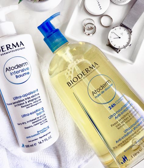 Lotion Recommendations, Bioderma Shower Oil, Pharmacy Products, Facial Recipe, Bioderma Atoderm, Dry Skin Care Routine, Bath Fizzers, Skin Care Advice, Good Skin Care