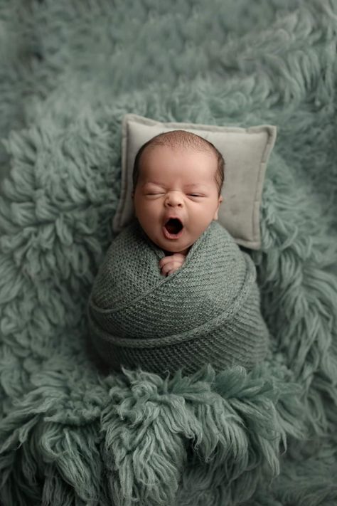 Newborn Photography Boy Poses, Baby Boy Photo Shoot Ideas Newborn, Newborn Baby Boy Photography, 6 Month Baby Picture Ideas Boy, Newborn Boy Photography, Baby Boy Newborn Pictures, Newborn Photos Boy, Disney Character Art, Babies Photography