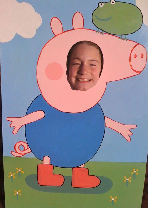 Georgie Pig Peppa Pig party theme prop rocasprops@outlook.com Peppa Pig And George, George Pig Party, Peppa Pig Birthday Decorations, Bolo Da Peppa Pig, George Pig Birthday, Pig Baby Shower, Peppa Pig Party Decorations, Pig Photo, Peppa Pig Birthday Party Decorations