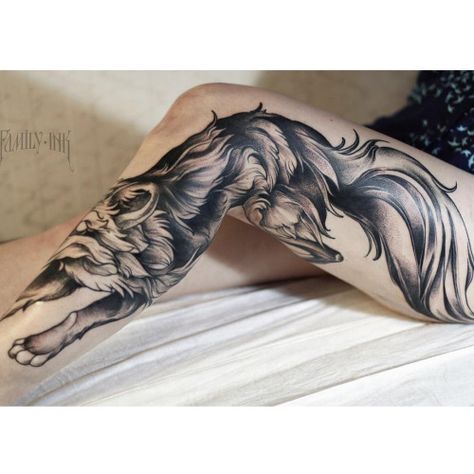 Tattoo Bein Frau, Tattoo Knee, Tattoo Henna, Fox Tattoo, Wolf Tattoos, Wolf Tattoo, Grey Tattoo, A Wolf, Trendy Tattoos