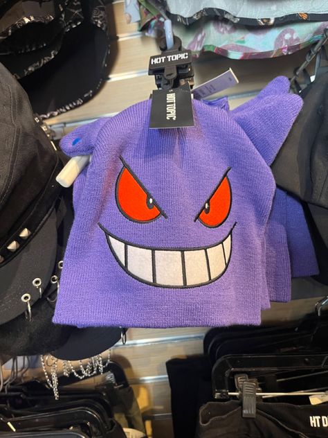 gengar beanie at hot topic 😫 Gengar Merch, Gengar Outfit, Gengar Beanie, Gengar Aesthetic, Gengar Pokemon, Ghost Pokemon, Pokemon Craft, Code Wallpaper, Cute Pokemon Pictures