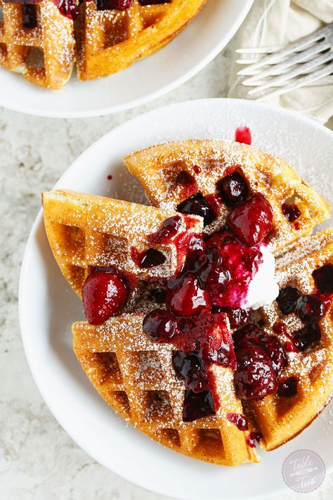 You'll never make waffles any other way again after you've tried these yeasted berry waffles. The yeasted waffles are ultra light, crispy, & even custardy! You will want to make a giant batch of this mix for future brunches! Yeasted Waffles, The Best Waffles, Fluffy Pumpkin Pancakes, Pumpkin Pancakes Easy, Best Waffles, Make Waffles, Berry Waffles, Pumpkin Pancake Recipe, Pancake Recipe Easy