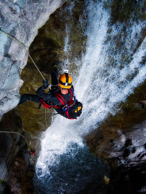 Canyoning Sport, Ouray Colorado, Brain Surgery, Adventure Sports, Colorado River, School Trip, Sports Travel, Sports Humor, Hot Springs